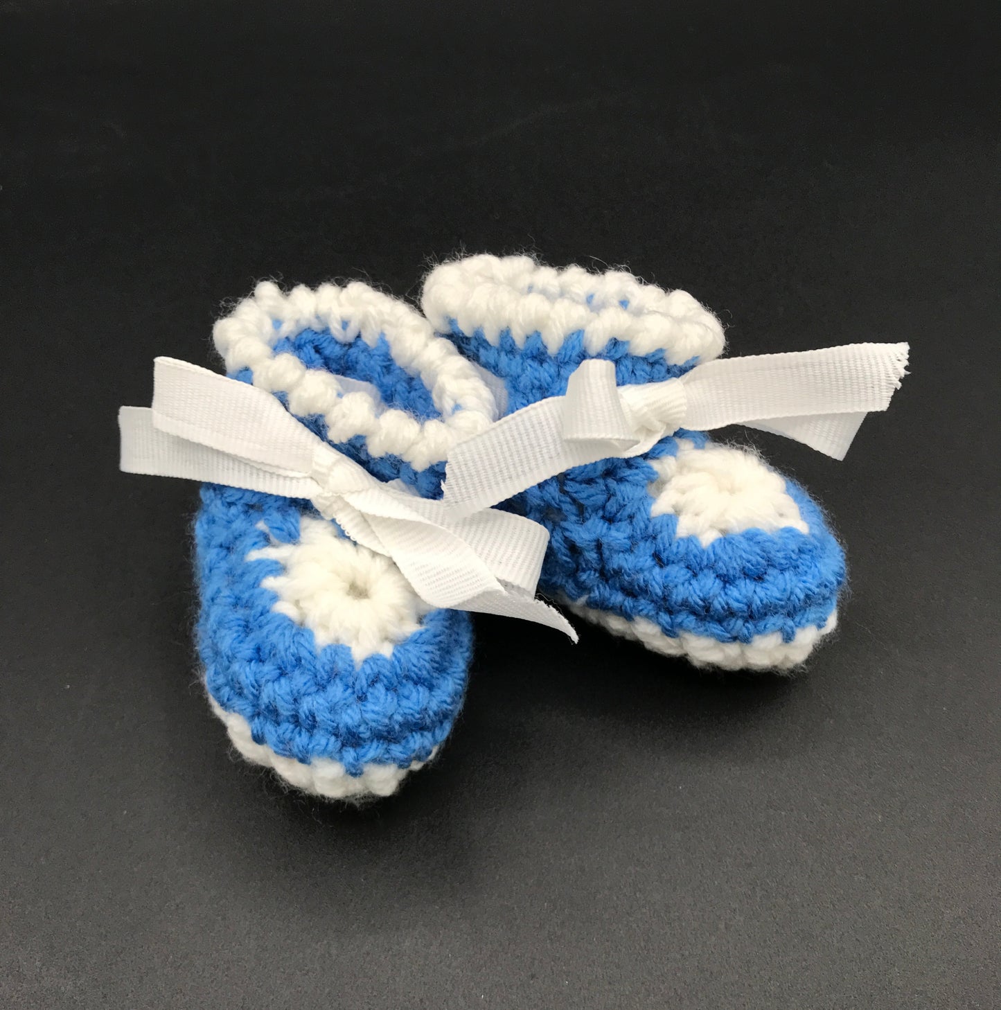 Heirloom Baby booties - Blue & White